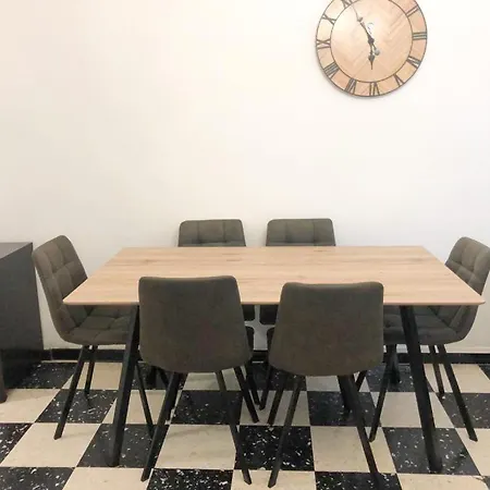 Au Coeur Du Centre Apartment